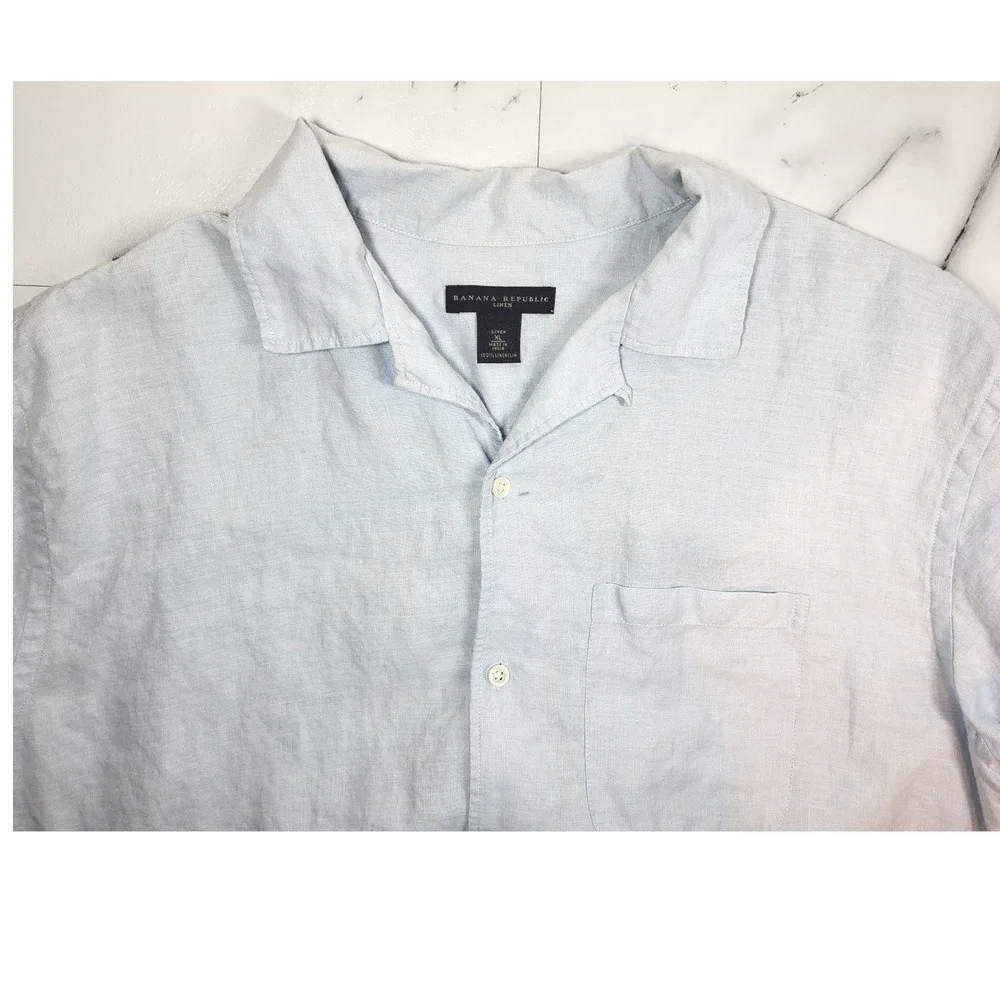 Banana Republic Mens Linen XL Light Blue Short Sleeve‎ Embroidered Hem Shirt